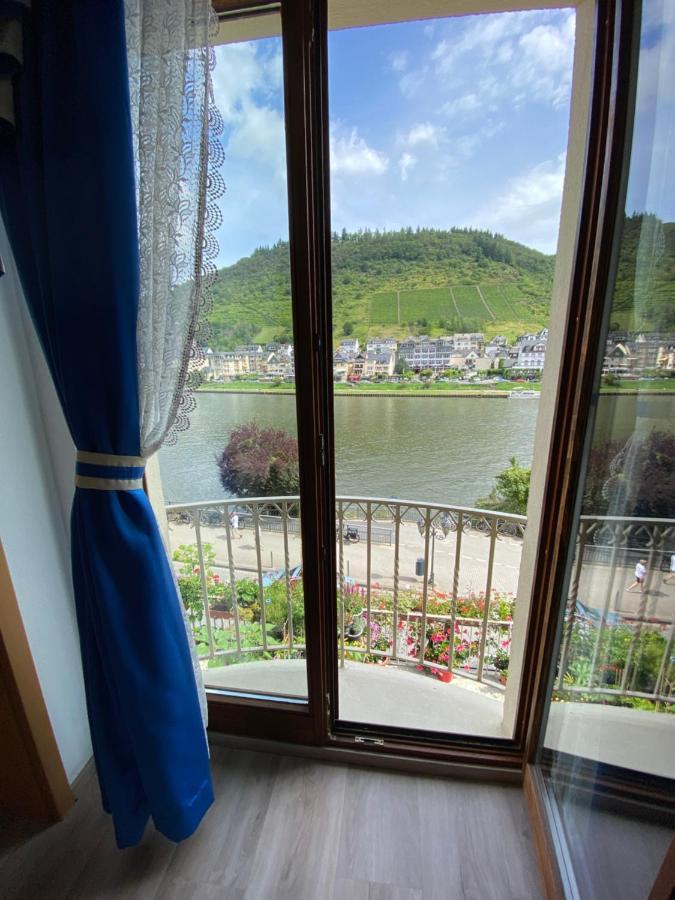 Holiday Apartment Mit Moselblick Im Moselhaus Cochem Ngoại thất bức ảnh